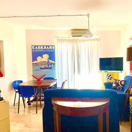 Appartamento Cagliari Centro Con Vista Sul Porto Esterno foto